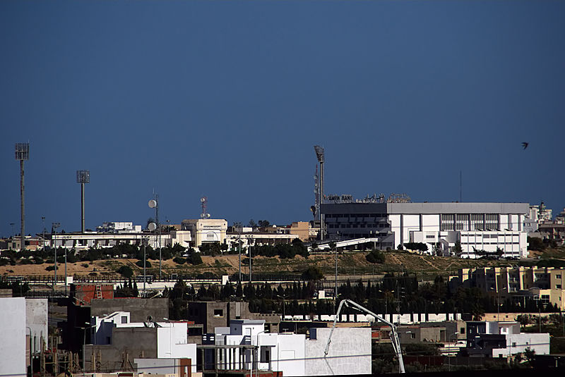 File:Stade et salle olympiques de Sousse, 1er avril 2015.jpg