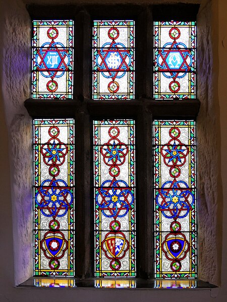 File:Stained Glass Window, Smithills Chapel - geograph.org.uk - 4863212.jpg