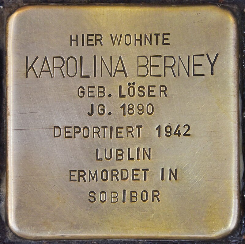 Stolperstein für Karolina Berney (Wiesbaden).jpg