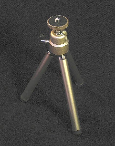 File:Tabletop tripod.jpg