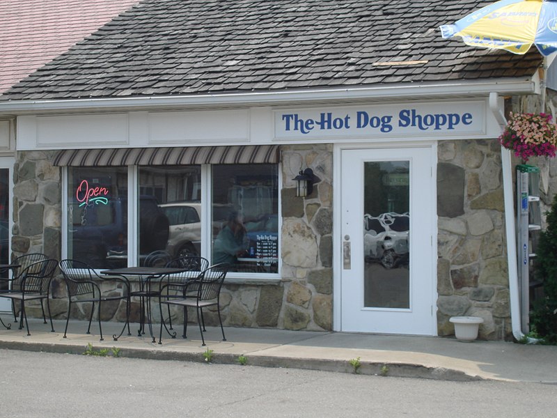 File:The Hot Dog Shoppe.JPG