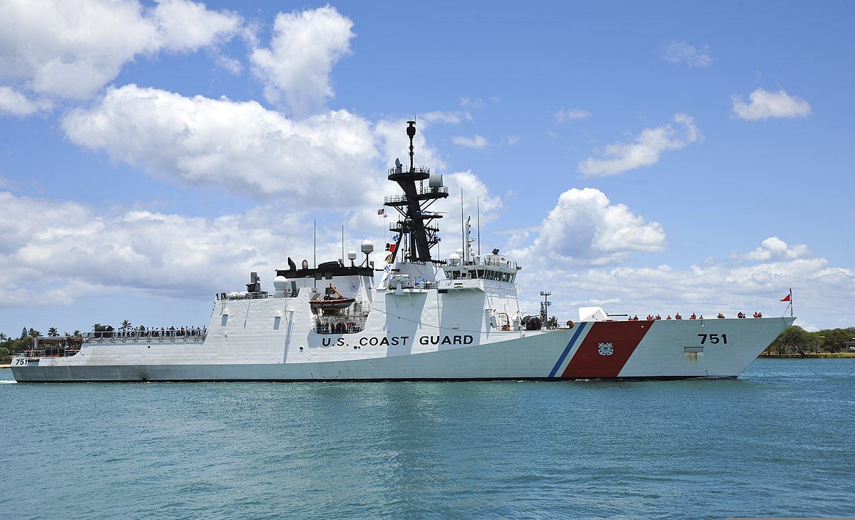 File:The national security cutter USCGC Waesche (WMSL 751) arrives