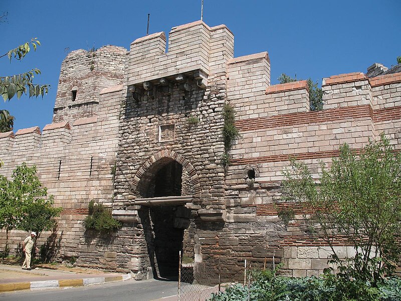 File:Theodosian Walls in Constantinople. Gate of Springs (Silivri) 1.jpg