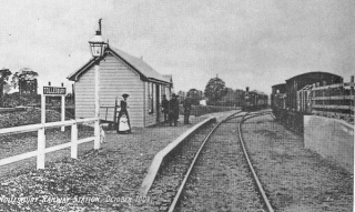 <span class="mw-page-title-main">Tollesbury railway station</span> Defunct railway station in Tollesbury, the UK