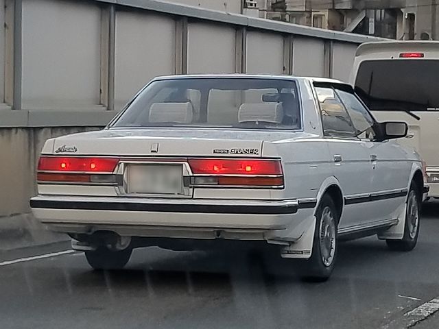 ファイル:Toyota chaser gx71 avante 1 r.jpg - Wikipedia