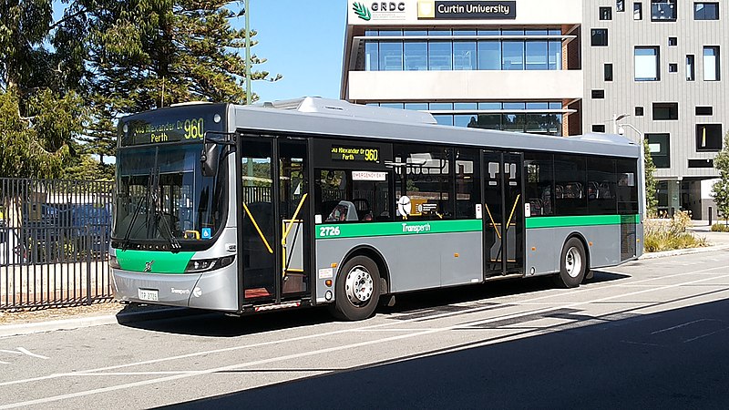 File:Transperth Volvo B7RLE (Volgren Optimus) TP2726 @ Curtin University Bus Station.jpg