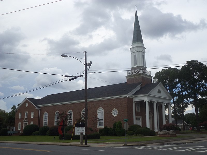 File:Trinity United Methodist Church, Waycross.JPG