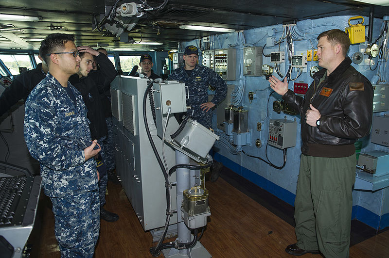 File:USS George Washington operations 150108-N-IP531-034.jpg