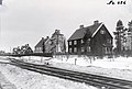 Ulriksfors stationsområde med bostadshus 1922.jpg