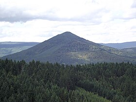 Ungersberg văzut de la Castelul Bernstein.