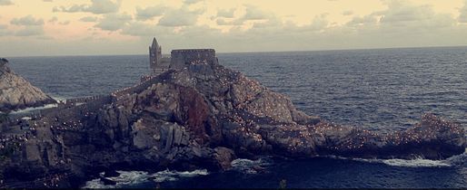 Vista dall'alto della chiesa di Portovenere (dopo il corso, qualcuno continua!)