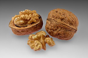 Walnuts - whole and open with halved kernel.jpg