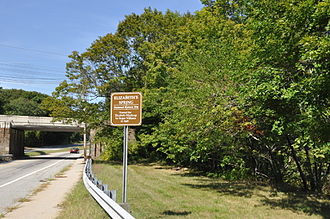 View from the road toward the spring WarwickRI ElizabethSpring Approach.jpg