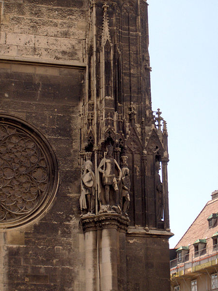 File:Wien.Stephansdom06.jpg