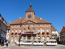 Hôtel de Ville (1741)