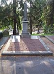 I familjen Boyes släktgrav på Östra kyrkogården i Göteborg har Karin Boye fått sin sista viloplats.