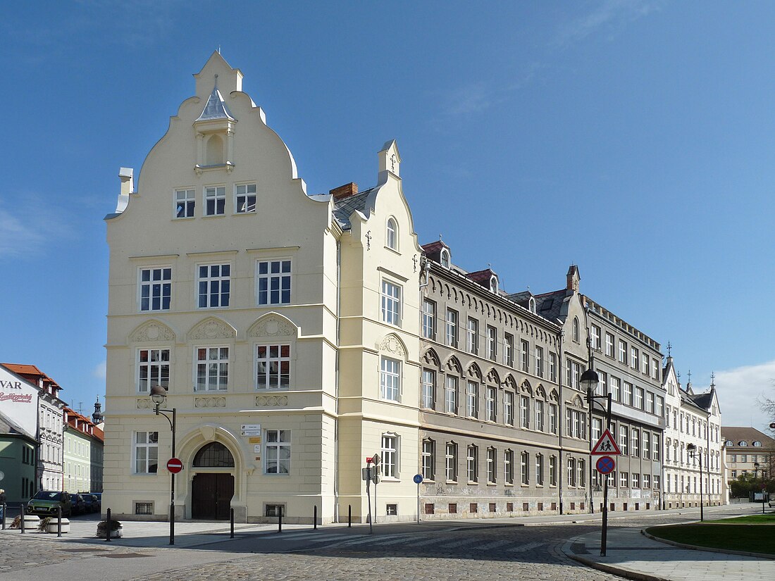 Biskupské gymnázium J. N. Neumanna