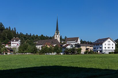 So kommt man zu Zell Lu mit den Öffentlichen - Mehr zum Ort Hier