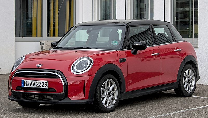 File:2021 Mini Hatch (F55) IMG 6102.jpg