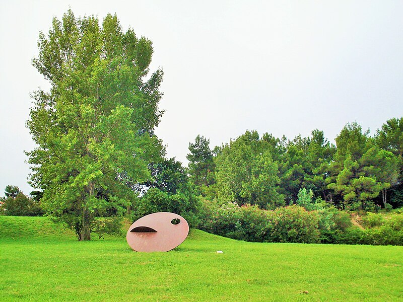 File:AN Parco Belvedere scultura.JPG