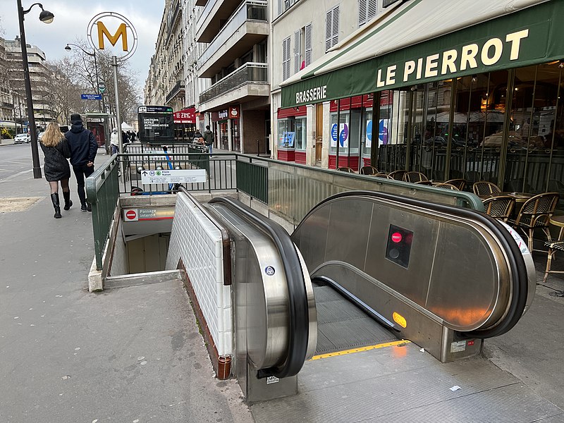 File:Accès Station Métro Motte Picquet Grenelle Avenue Motte Picquet - Paris XV (FR75) - 2022-01-22 - 9.jpg