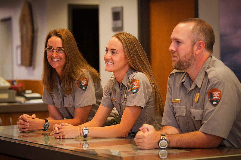 File:Angie Jungluth, Kait Thomas and Stephen Allen at the visitor center (8043887168).jpg