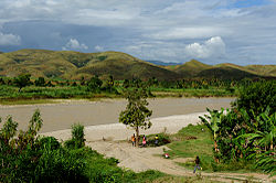 Artibonite River in Haiti (2010).jpg