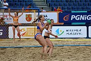 Deutsch: Beachhandball Europameisterschaften 2019 (Beach handball Euro); Tag 5: 6. Juli 2019 – Frauen, Halbfinale, Ungarn-Niederlande 2:0 (19:16, 15:12) English: Beach handball Euro; Day 5: 6 July 2019 – Semifinal Women – Hungary-Netherlands 2:0 (19:16, 15:12)