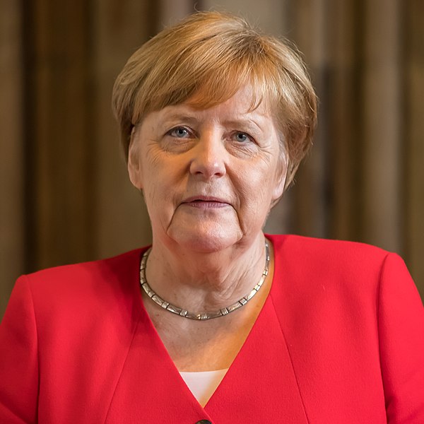 File:Besuch Bundeskanzlerin Angela Merkel im Rathaus Köln-09979.jpg