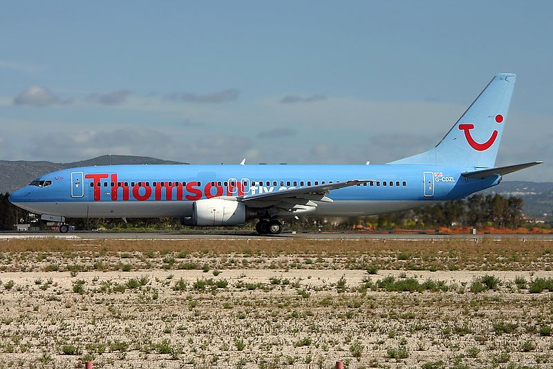 File:Boeing 737-804, Thomsonfly JP6204643.jpg