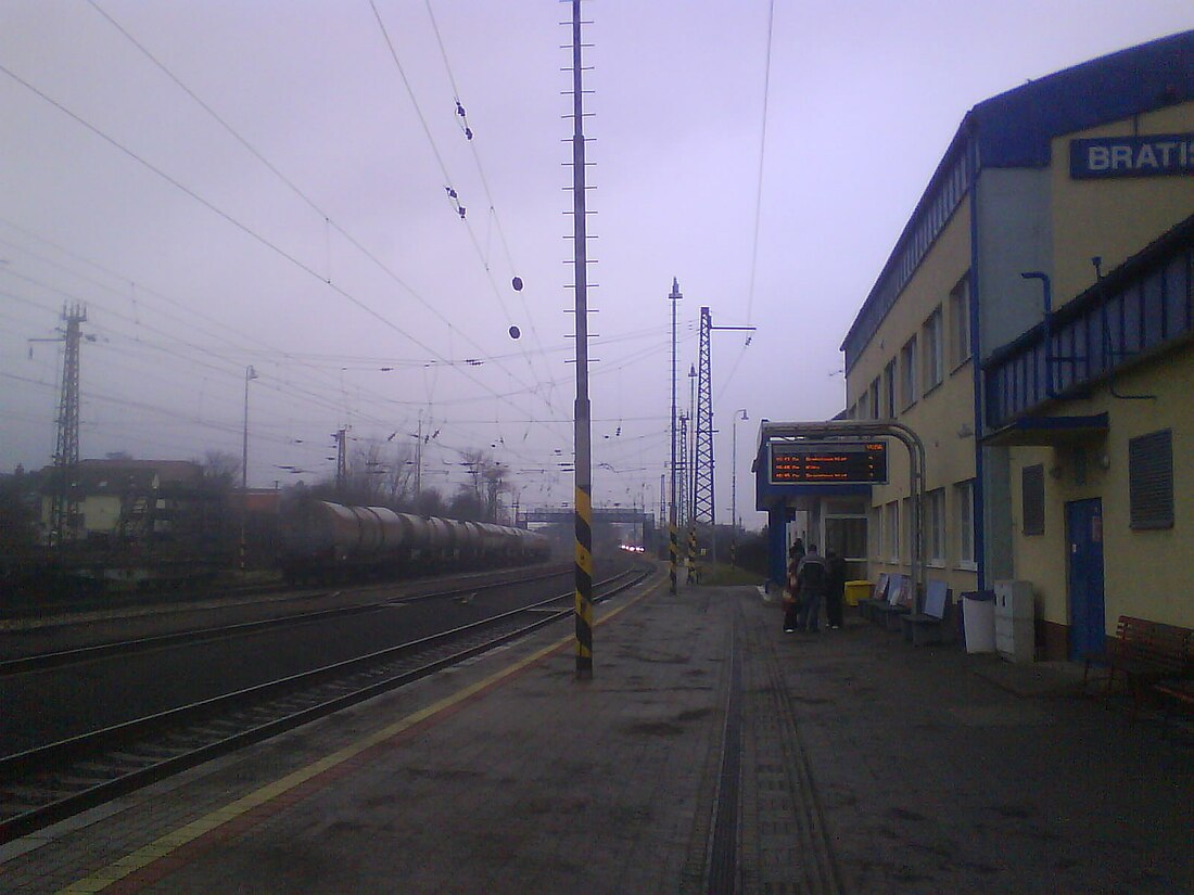 Bratislava Lamač railway station