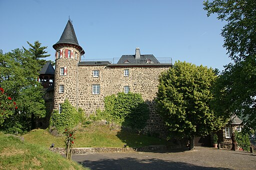 Burg Ockenfels von Norden