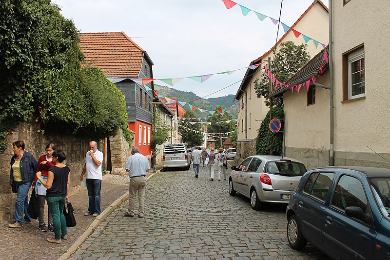 File:Burgau Ortsansicht.JPG