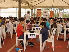 Tricampeão brasileiro de xadrez participa de jogo simultâneo com alunos,  pais e educadores em Porto Alegre