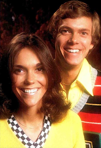 Karen and Richard Carpenter in 1974