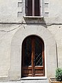 Edifici a Sant Pere de Torelló.