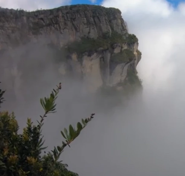 Archivo:Cerro El Tablazo.webp