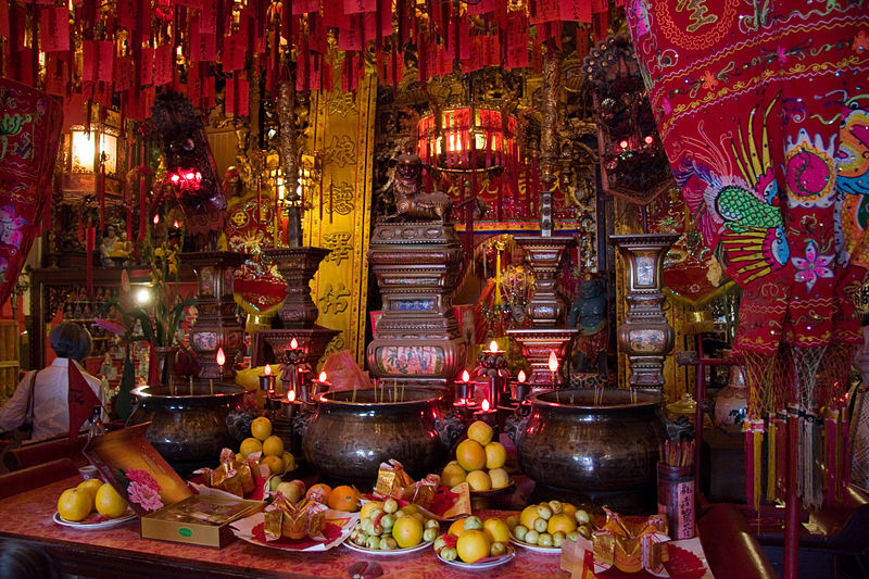 File:Chinatown 22 Buddhist Temple (4254271566).jpg