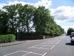 Dyke Road ve Holehouse Drive'ın Köşesi - geograph.org.uk - 846017.jpg