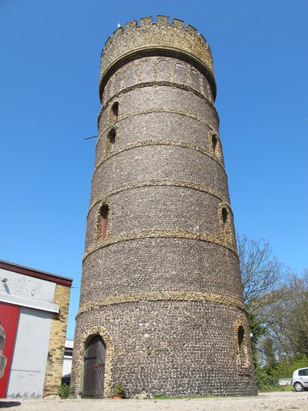 File:Crampton Tower - geograph.org.uk - 3442021.jpg