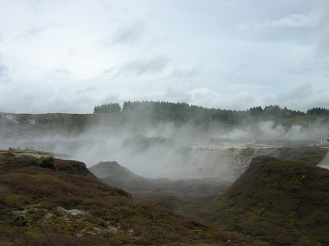 Geothermic craters at Craters of the Moon in Taupo, New Zealand.