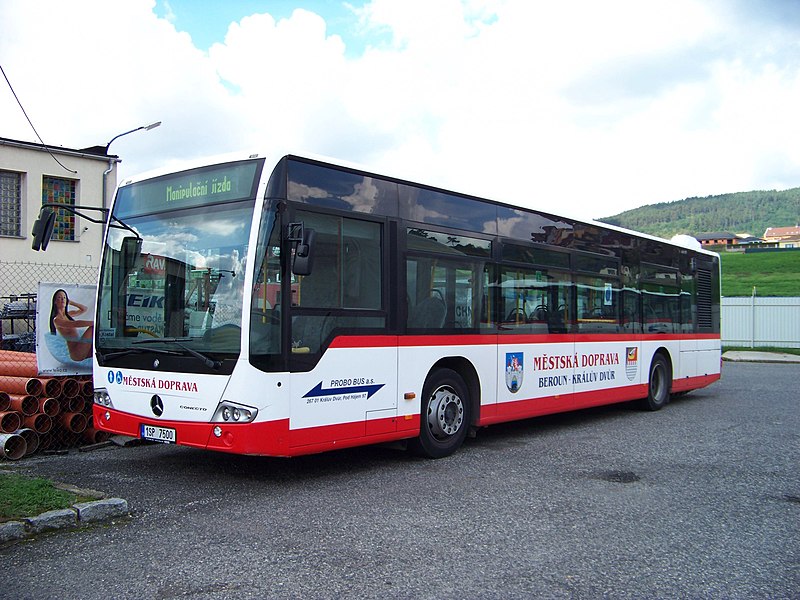 FileDOD PROBO BUS 2014, autobus MercedesBenz Conecto.jpg
