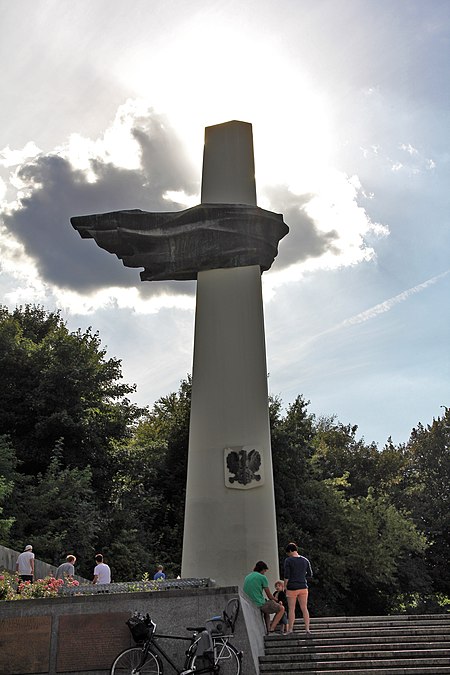 Denkmal Virchowstr (Frhai) Helden im Kampf
