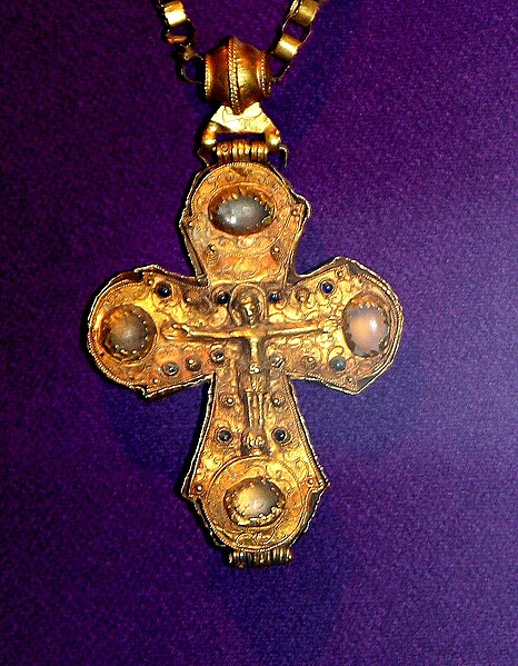 File:Dinogetia Crucifix Byzantine art.JPG