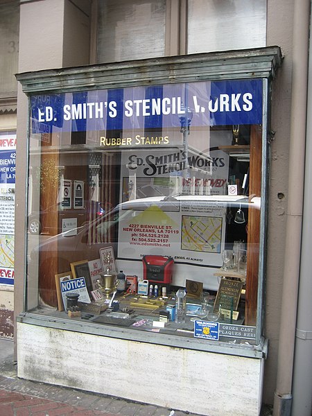 File:EdSmithStencilWindowCampStNOLA.jpg