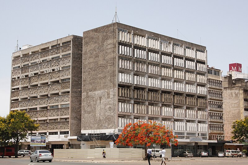 File:Edificio Abreu Santos e Rocha, Maputo.jpg