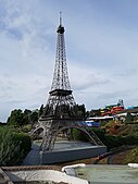 Eiffel Tower of Paris at Mini Europe.jpg