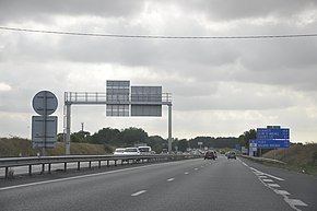 Entree A 84 Caen.JPG