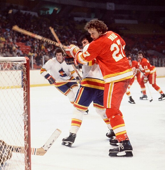 File:Eric vail atlanta flames 1978.jpg