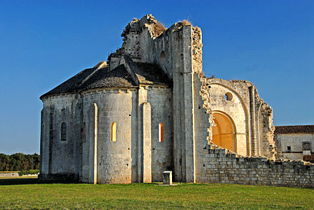 The spectacular Trizay abbey